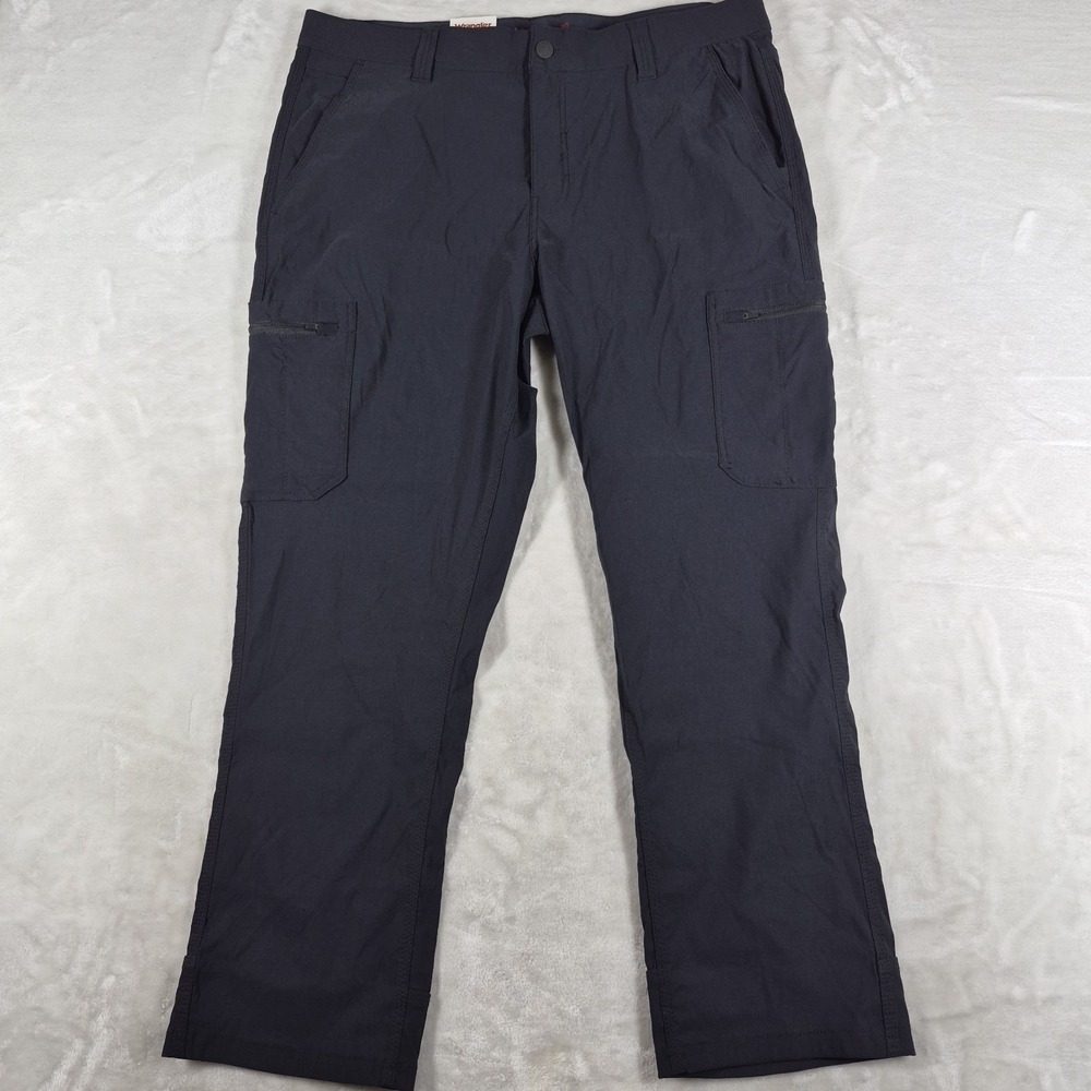 Wrangler Tech Pants Men's 38x30 Black Cargo Outdoors Hiking Regular Fit NWT
